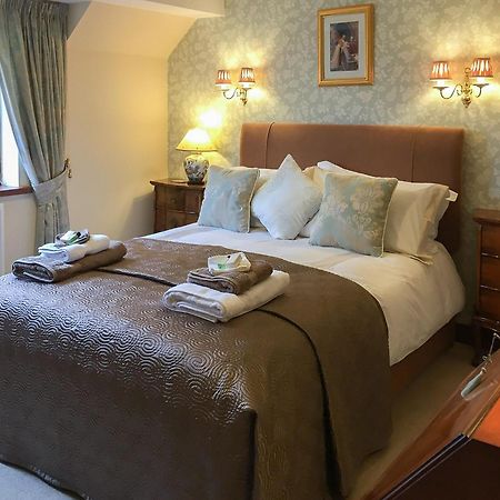 Russet Cottage Moreton-in-Marsh ภายนอก รูปภาพ